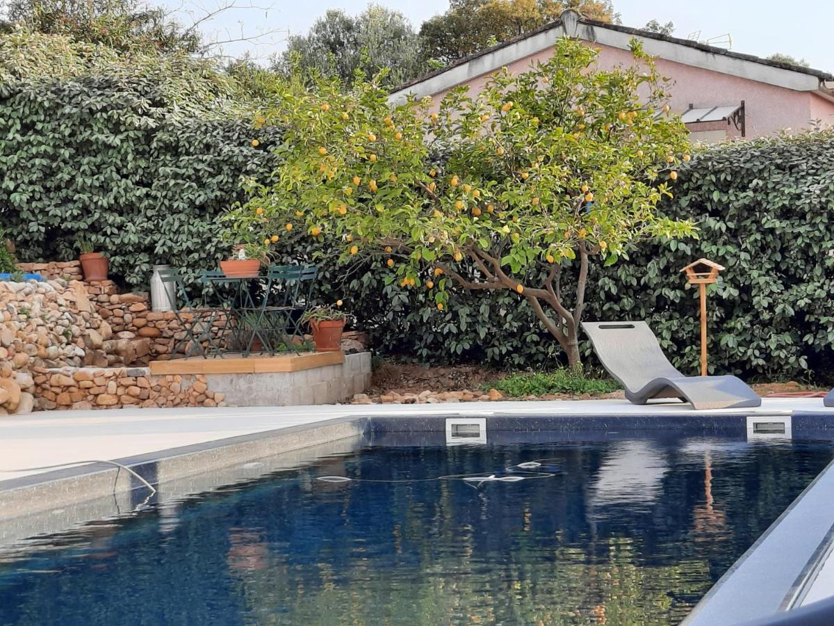 Serena Acces Piscine Apartment
